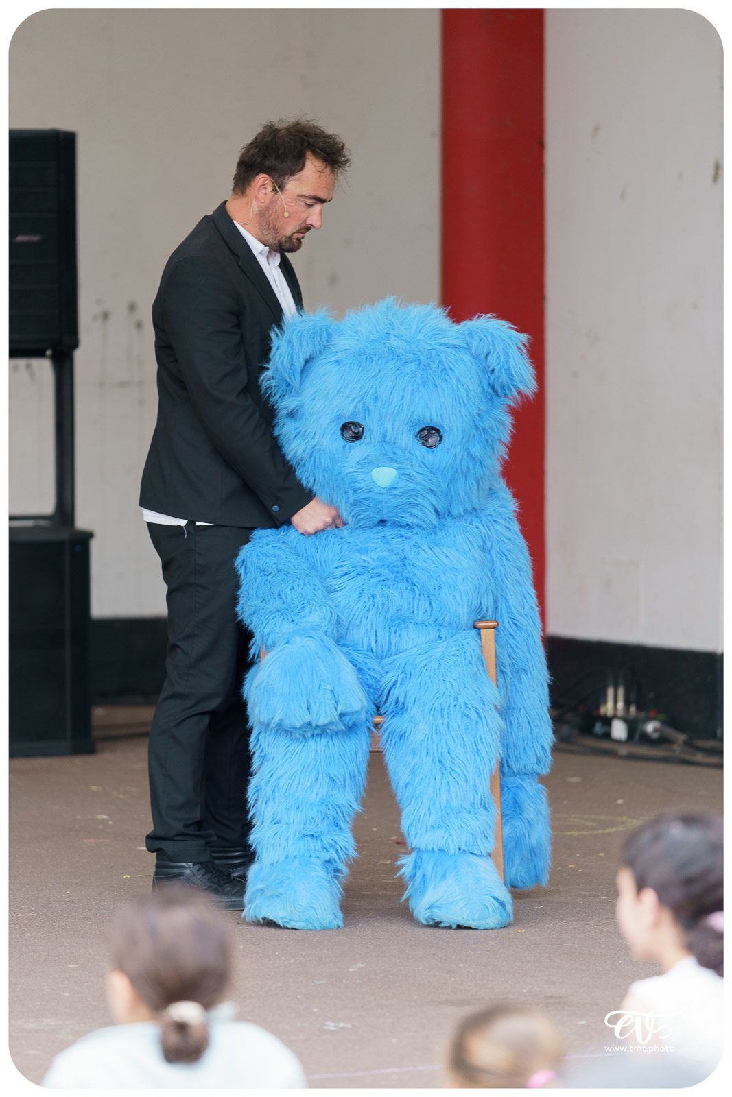 COWBOY OU INDIEN (GROUPE DEJA)